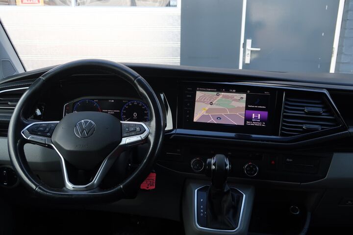 Station wagon con tetto alto Volkswagen Transporter 2.0 TDI L2H1 32 DC Highline AUT/ LE...