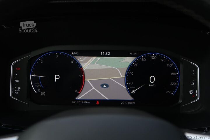 Station wagon con tetto alto Volkswagen Transporter 2.0 TDI L2H1 32 DC Highline AUT/ LE...