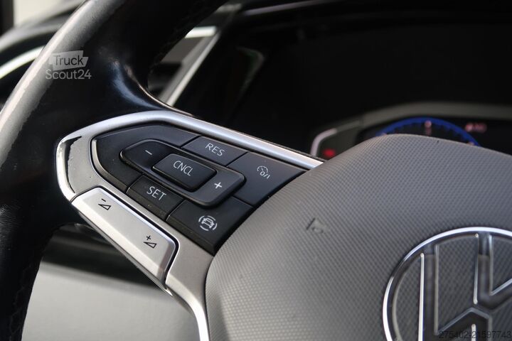 Station wagon con tetto alto Volkswagen Transporter 2.0 TDI L2H1 32 DC Highline AUT/ LE...