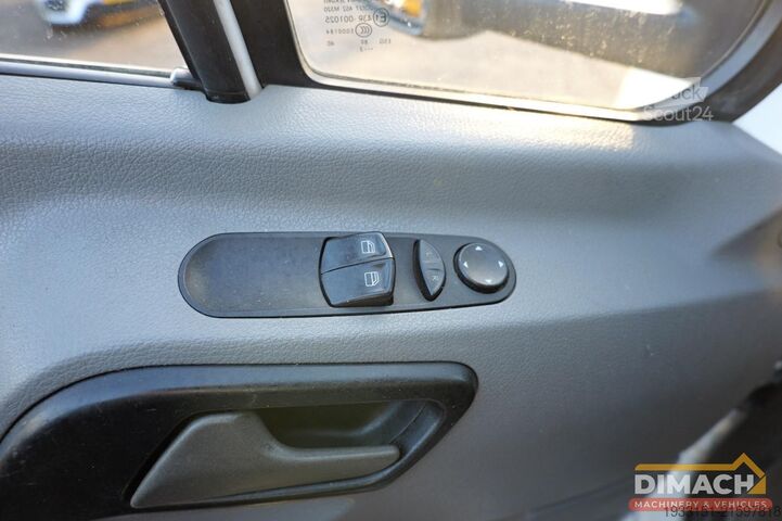 Closed box Mercedes-Benz SPRINTER 516 bakwagen - airco - DHOLLANDIA laad...
