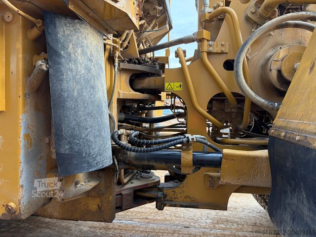 Yükleyici Caterpillar 988H