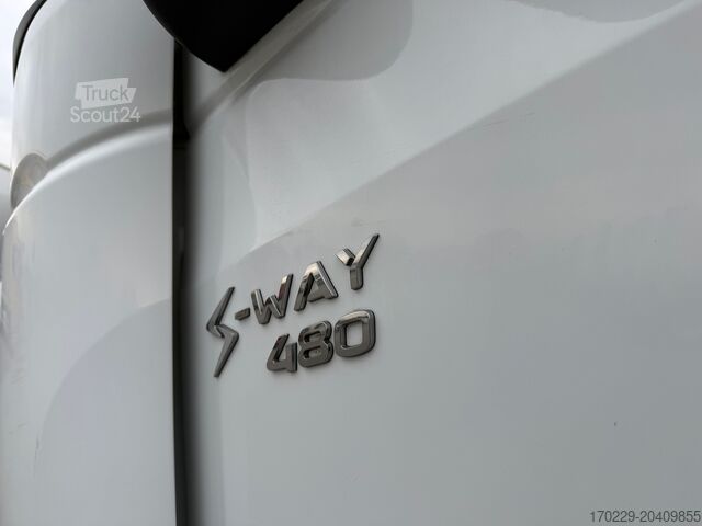 τυπικός οδικός ελκυστήρας Iveco sway 480