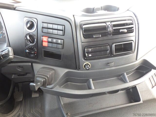 Platforminis sunkvežimis MERCEDES-BENZ 1330 L Atego4 Pritsche 7,2m/LBW/Edscha/AHK/Klima