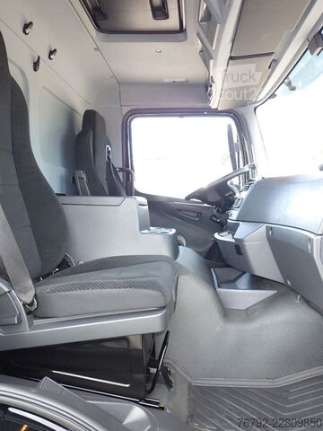 Platforminis sunkvežimis MERCEDES-BENZ 1330 L Atego4 Pritsche 7,2m/LBW/Edscha/AHK/Klima
