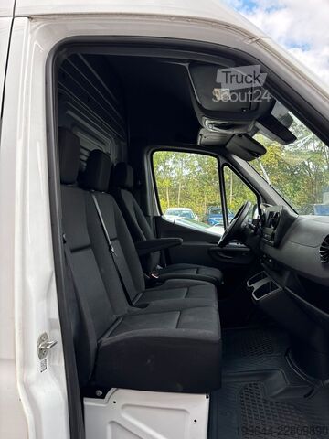 Furgoneta MERCEDES-BENZ Sprinter III Kasten 317 CDI 9G Tronic,Kam,MBUX,