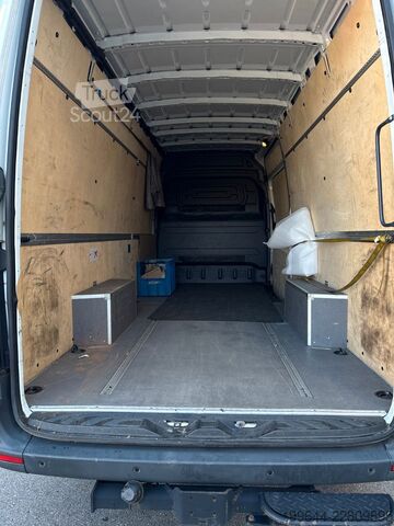 Furgoneta de caja alta MERCEDES-BENZ Sprinter III Kasten RWD/AWD 311/315/317/319 CDI