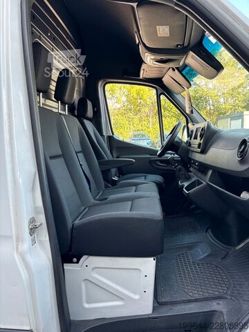 Furgoneta de caja alta MERCEDES-BENZ Sprinter III Kasten RWD/AWD 311/315/317/319 CDI
