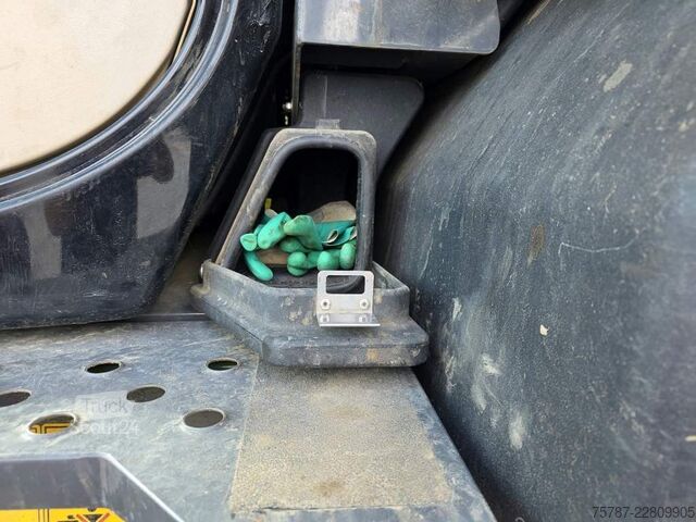 Pulverizador de plaguicidas FENDT Spritze Rogator 655 D, 2 Teilbreite, 6.000+500 L