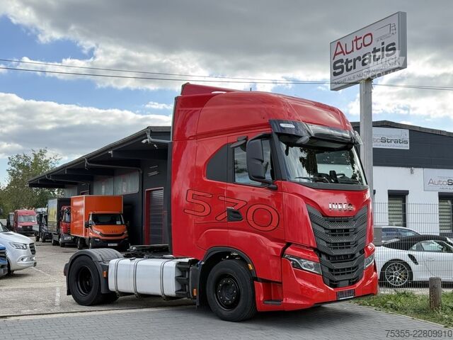 Standart çekici ünitesi IVECO S-Way AS440S57 Intarder NAVI ACC 2xTank