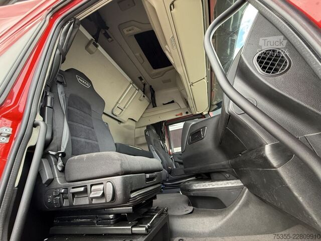 Standart çekici ünitesi IVECO S-Way AS440S57 Intarder NAVI ACC 2xTank