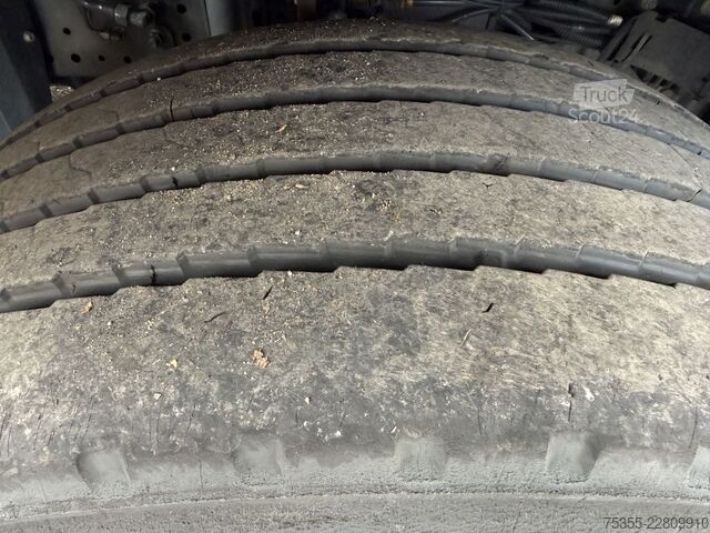 Standart çekici ünitesi IVECO S-Way AS440S57 Intarder NAVI ACC 2xTank