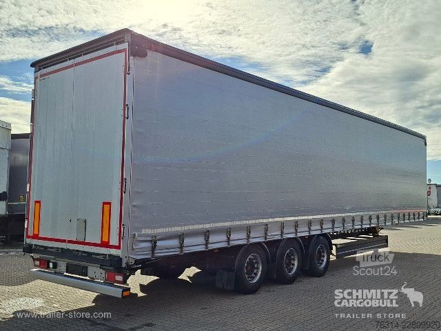 Semirremolque abierto con toldo Berger Curtainsider Mega Getränke