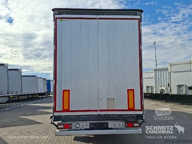 Semirremolque abierto con toldo Berger Curtainsider Mega Getränke