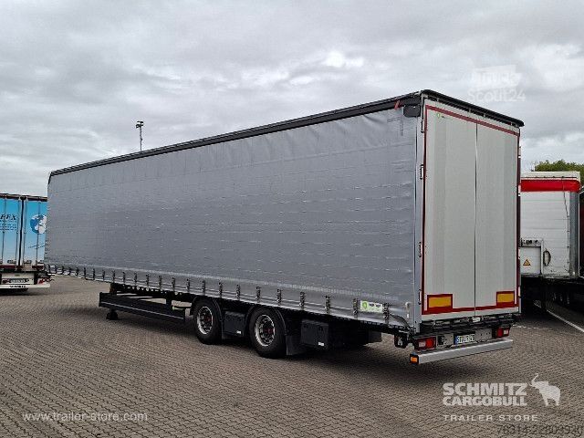 Semirremolque abierto con toldo Berger Curtainsider Mega Getränke