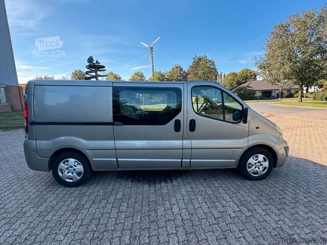 Furgoneta OPEL Vivaro Kasten L2H1 Doppelkabine *Navi*AHK