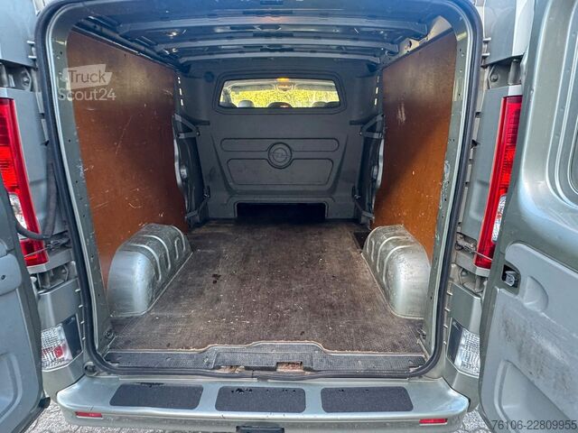 Furgoneta OPEL Vivaro Kasten L2H1 Doppelkabine *Navi*AHK