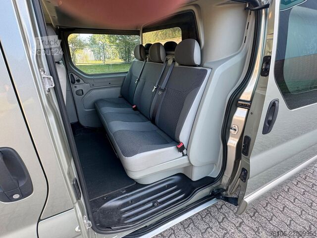Furgoneta OPEL Vivaro Kasten L2H1 Doppelkabine *Navi*AHK