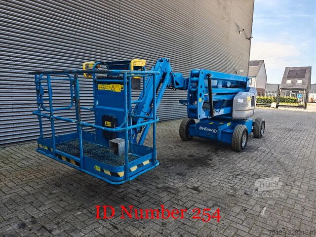 Nivelletty teleskooppinen työtaso Genie Z45/25J Bi-Energy