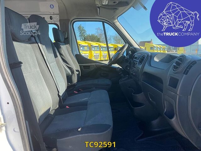 Passenger transportation Renault Master 130