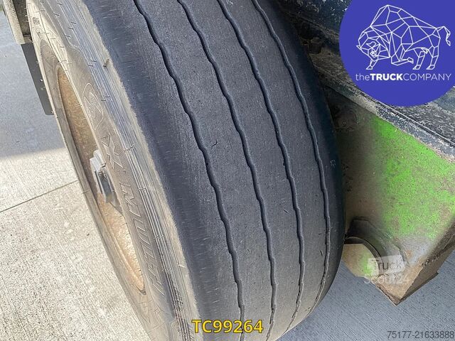 Kiper tovornjak Benalu BULKLINER