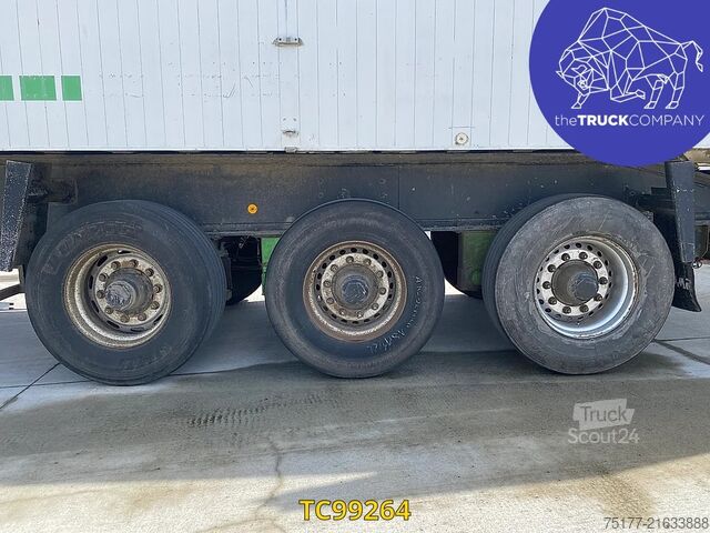 Kiper tovornjak Benalu BULKLINER