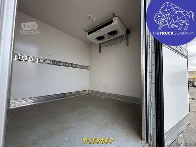 Nissan NT500 150.65 chłodnia Nissan NT500 150.65 frigo