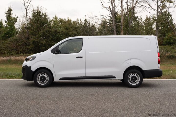 Fourgon tôlé FIAT Scudo XL AHK netto LP 38.190,-