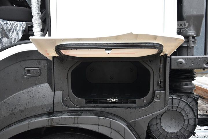 Tracteur routier standard IVECO S-WAY AS440S50T-P SZM ADR Basis Standklima Retar