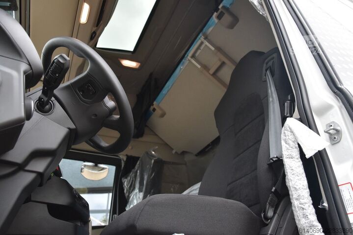 Tracteur routier standard IVECO S-WAY AS440S50T-P SZM ADR Basis Standklima Retar