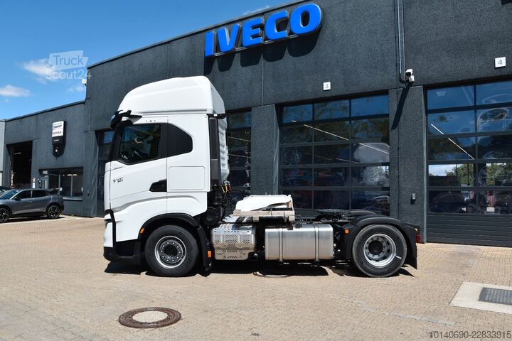 Standaard trekker IVECO S-WAY AS440S50T-P SZM Mirror Standklima High-Per