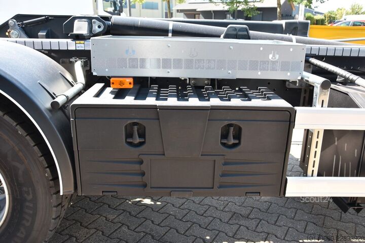 Camion benne à bras amovible IVECO X-WAY AS280X50Y-PS Abrollkipper PALFINGER HT20TE