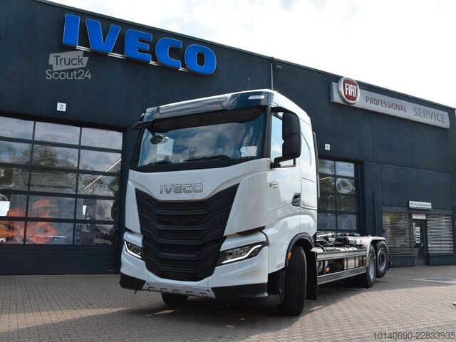 Tovornjak s kavljem za kontejnerje IVECO X-WAY AS280X58Y-PS Abrollkipper MEILLER RS21.70