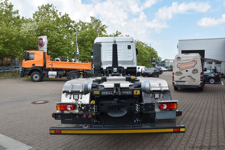 Tovornjak s kavljem za kontejnerje IVECO X-WAY AS280X58Y-PS Abrollkipper MEILLER RS21.70