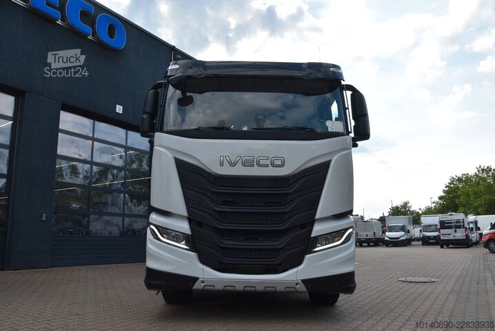 Tovornjak s kavljem za kontejnerje IVECO X-WAY AS280X58Y-PS Abrollkipper MEILLER RS21.70