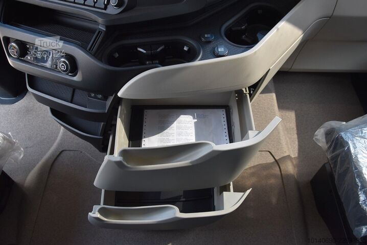Tovornjak s kavljem za kontejnerje IVECO X-WAY AS280X58Y-PS Abrollkipper MEILLER RS21.70