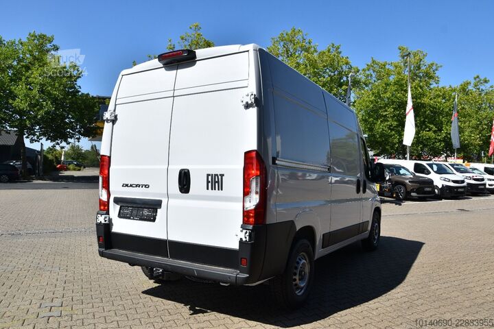 Høy tak varebil FIAT Ducato 35 L2H2 140 MT Tachograph AHK Allwetterre