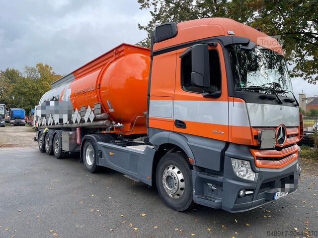 Mercedes-Benz Actros 1843 Mercedes-Benz Actros 1843
