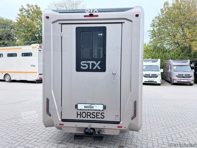 Hayvan taşıyıcı RENAULT Master STX 5 Sitzer Haras ex. Lang