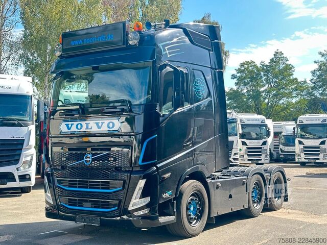 Стандартний тягач VOLVO FH500 6x2 Lift/Lenk Euro6 I-ParkCool ACC