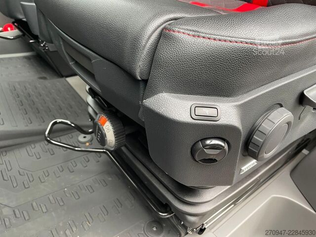 Kleinbus MAN TGE 3.180 Kombi L3H2 LEDER STANDH ACC NAVI SITZH