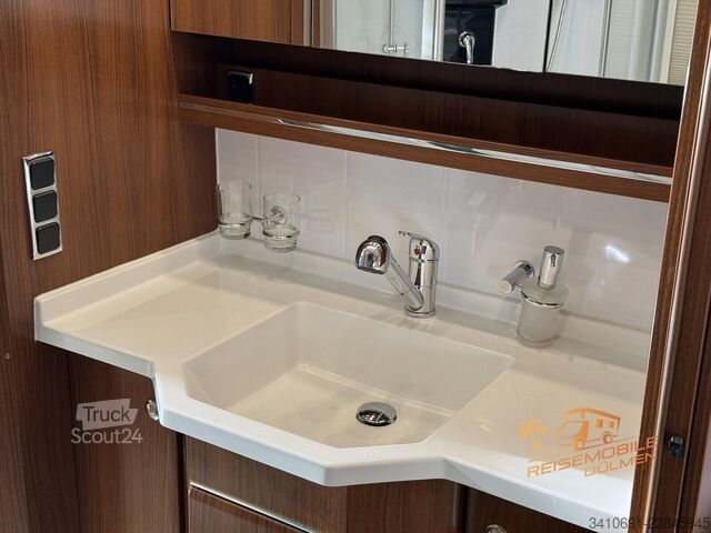 Интегрированный автодом MORELO Palace 88 LBX