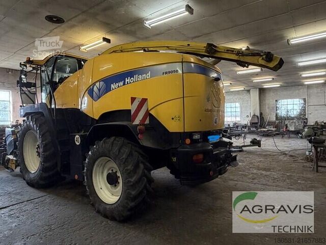 Silage chopper New Holland FR 9050