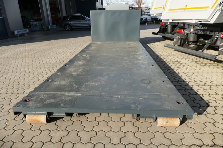 Krokcontainer  Abrollcontainer - Plattform