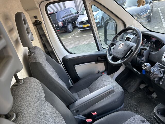 Furgoneta Fiat Ducato 30 2.3 MultiJet L2 H2 / Navi / Camera / ...