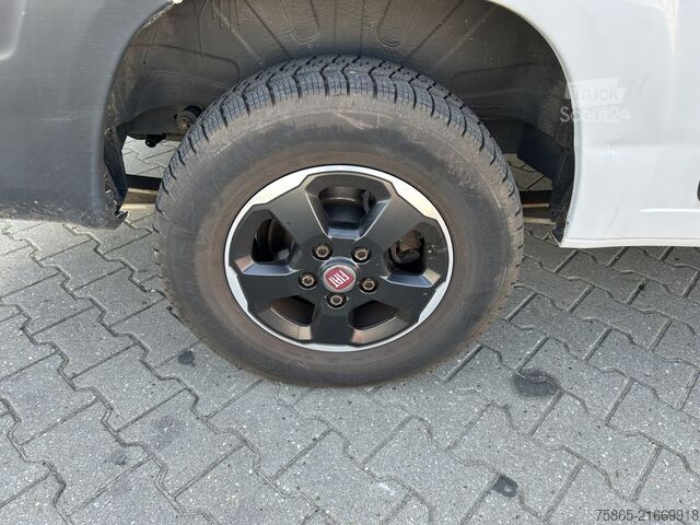 Furgoneta Fiat Ducato 30 2.3 MultiJet L2 H2 / Navi / Camera / ...