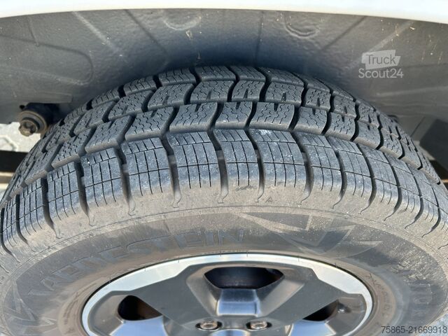 Furgoneta Fiat Ducato 30 2.3 MultiJet L2 H2 / Navi / Camera / ...