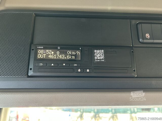 Estándar-SZM DAF CF 410 FT Space Cab / 461 dkm / Euro 6 D / Tach...