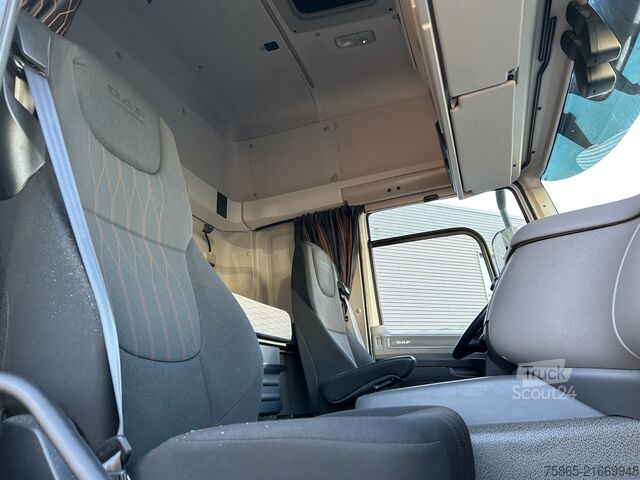 Estándar-SZM DAF CF 410 FT Space Cab / 461 dkm / Euro 6 D / Tach...