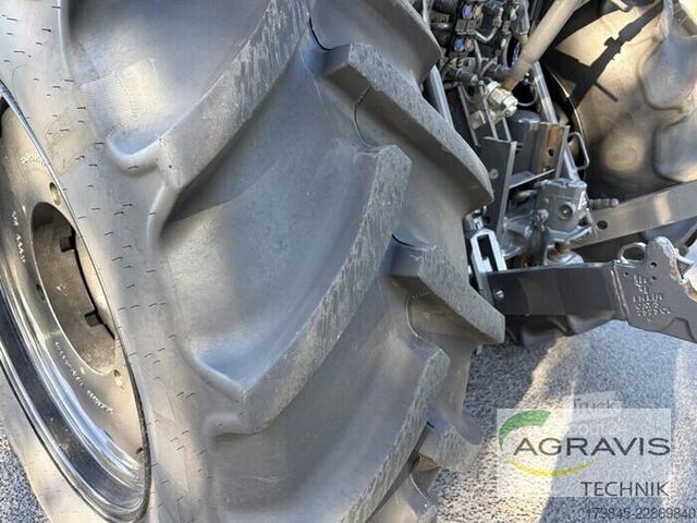 Trattore Valtra G 135 A