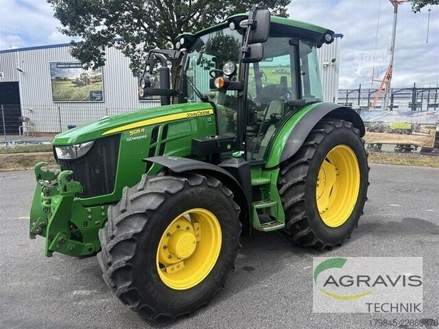 Traktor John Deere 5125 R